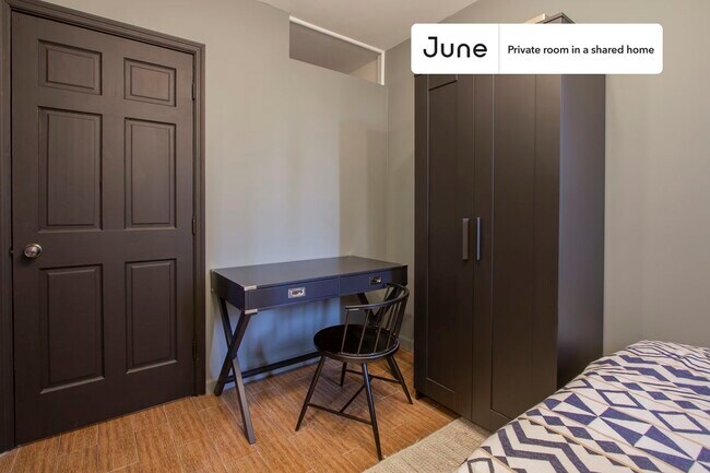 Building Photo - Room in Shared 3 bed/1 bath home in Chinatown