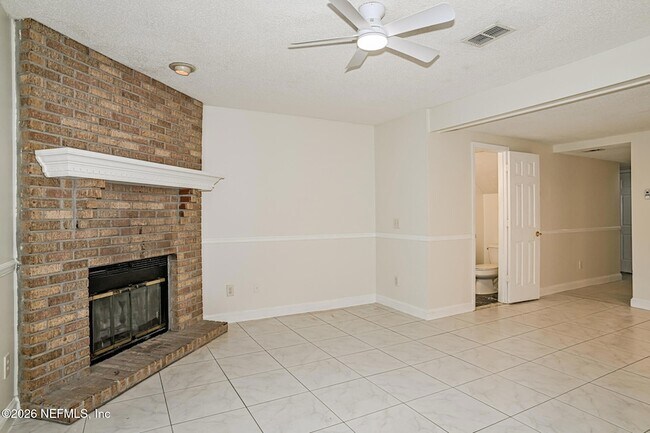 Foto del edificio - 159 Cranes Lake Dr