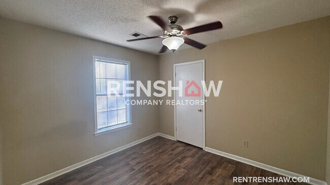 Building Photo - 2286 Winding Path Dr