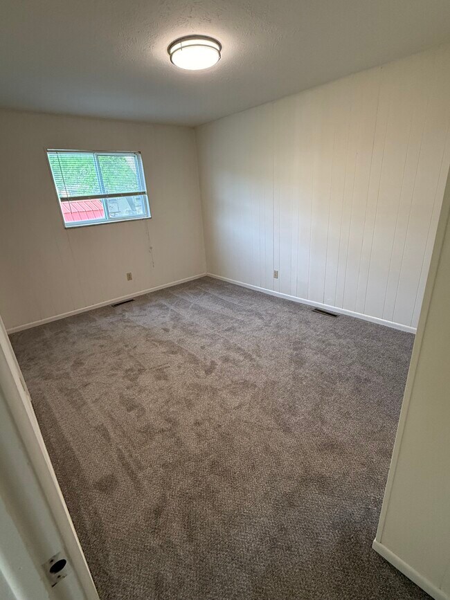 Dormitorio uno - 1241 Main Ave