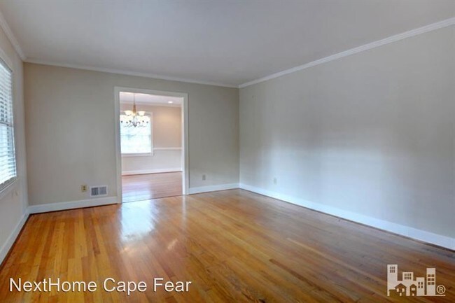 Building Photo - 3 br, 2 bath House - 1615 S Live Oak Pkwy