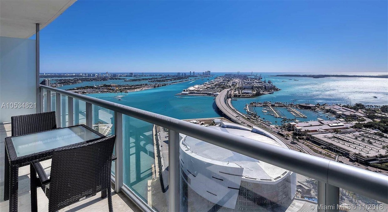 east view - 888 Biscayne Blvd