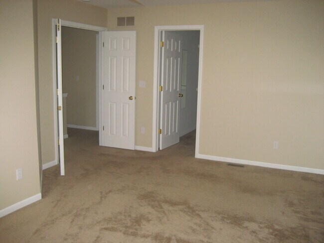Building Photo - 29939 Emily Ln