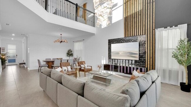 Building Photo - SSH9191