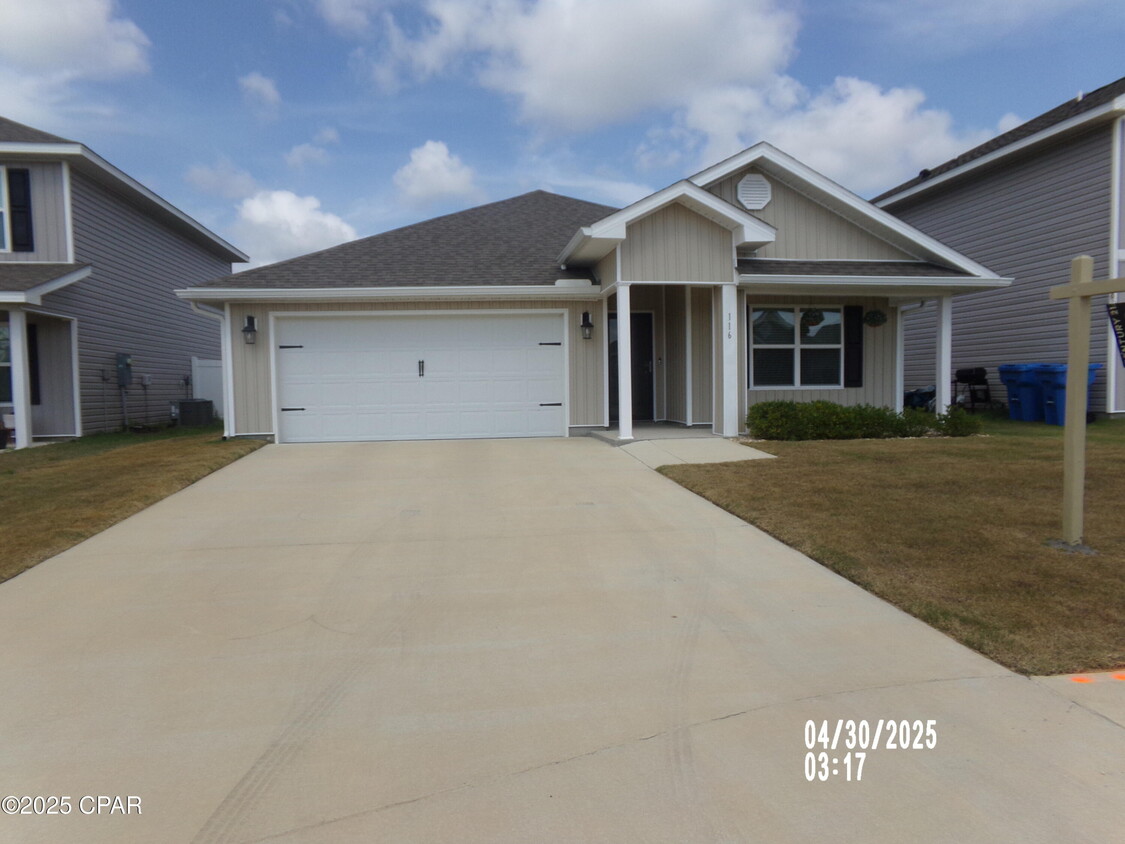 Foto principal - 116 Ryder Ln
