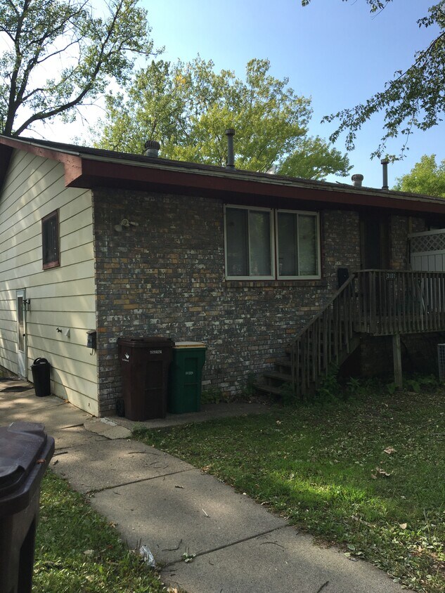 3101 Grimes Ave N, Minneapolis, MN 55422 Townhome Rentals in