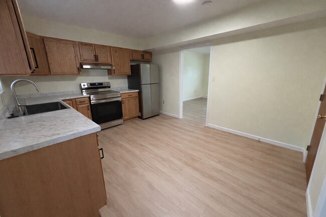 Foto del edificio - 526 Broadway Ave