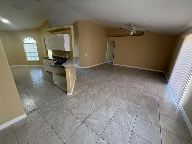 Building Photo - 1408 Orlando Pl