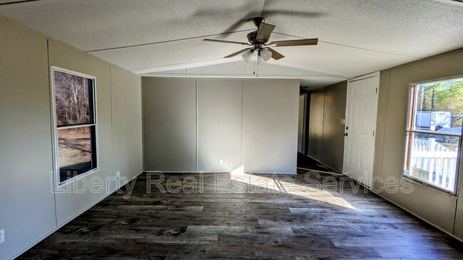 Building Photo - 260 Ed Powers Blvd