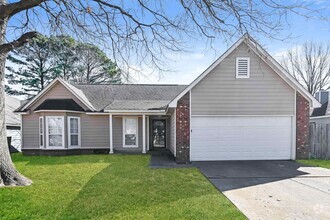 Building Photo - 2692 Country Lawn Cove