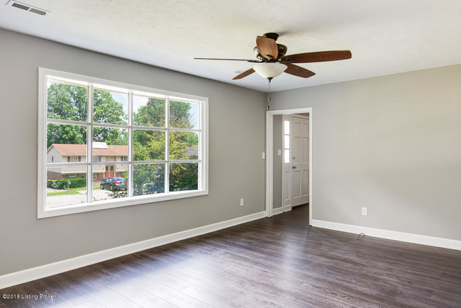 Building Photo - 7433 E Orchard Grass Blvd