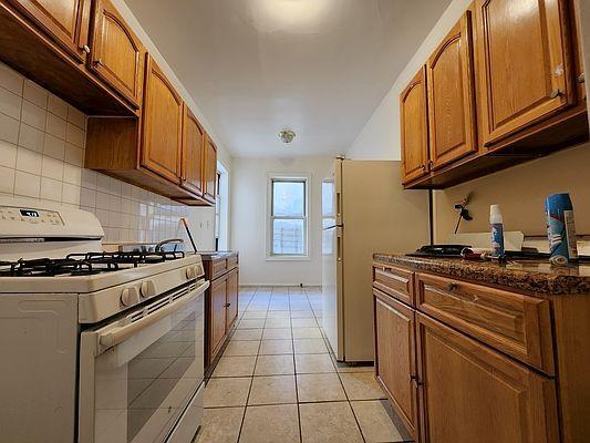 Foto del edificio - 1 bedroom in BRONX NY 10456