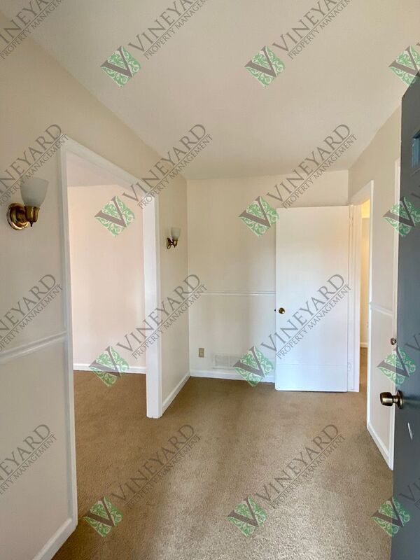 Foto del edificio - 687 Bounty Dr