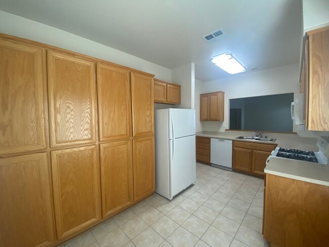 Building Photo - 5018 Michaelangelo Ct