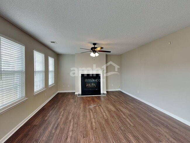 Building Photo - 4103 Hunters Trail Dr