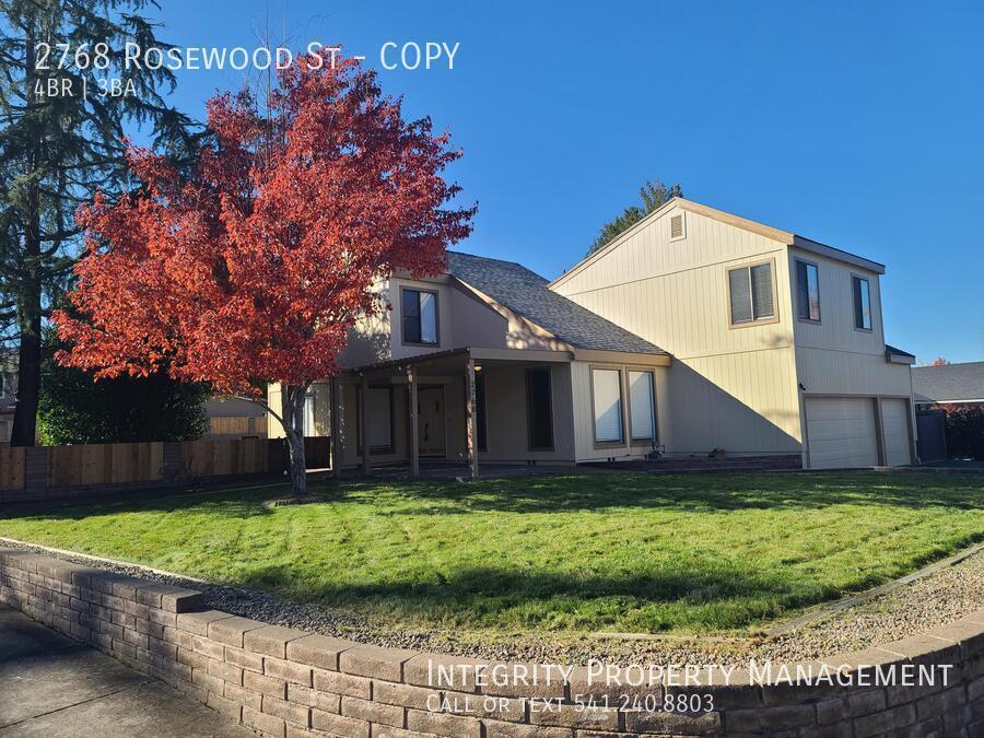 Foto principal - 2768 Rosewood St