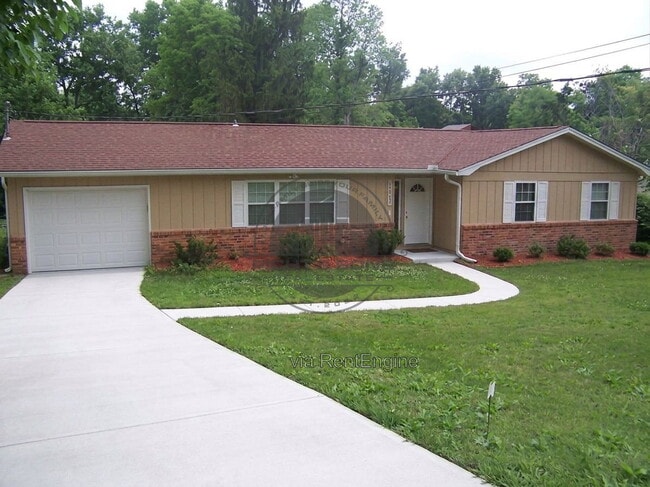 Photo - 1102 Albritton Drive House