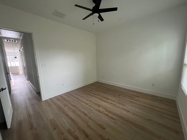Foto del edificio - 4101 Stassen St