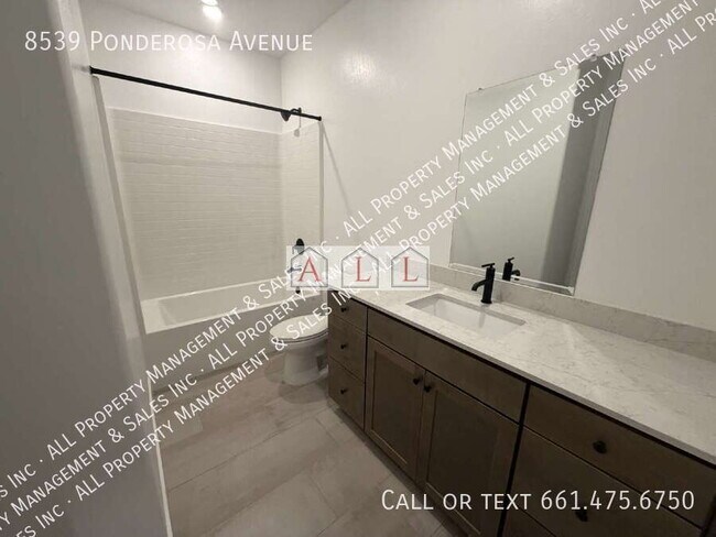 Foto del edificio - 8539 Ponderosa Ave