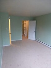 Building Photo - 94 Inwood Rd