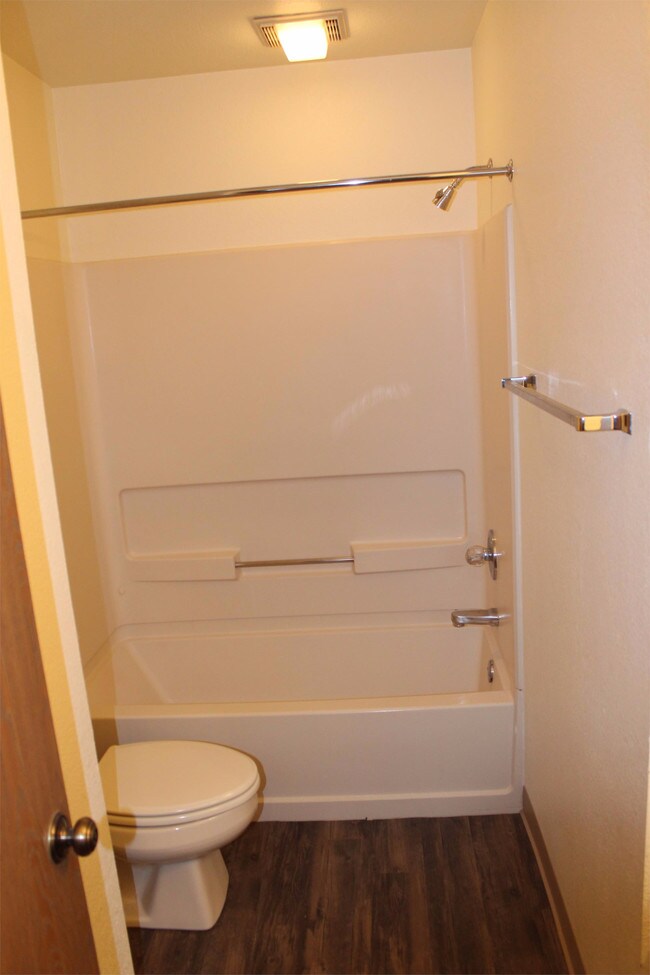 Building Photo - 2108 Stirrup Ln