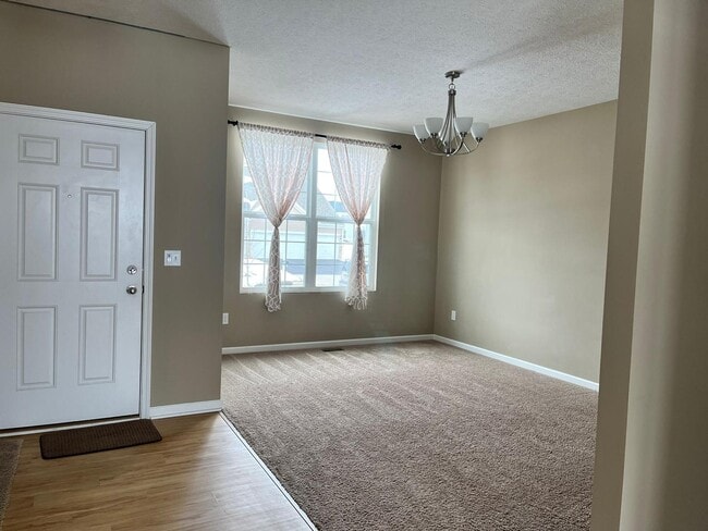 Foto del edificio - 165 Saddlebred Cir