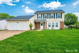 Building Photo - 40 Azalea Dr