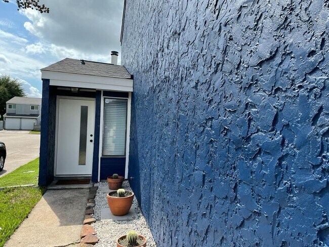 Foto del edificio - 10315 Sommerville Ave