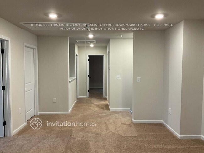 Building Photo - 3465 Bear Den Dr