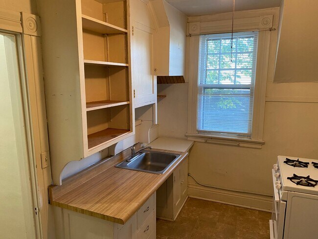 Foto del edificio - 1544 D St