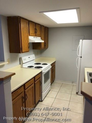 Foto del edificio - 2 br, 2 bath House - 921 S. Zeno Way #106