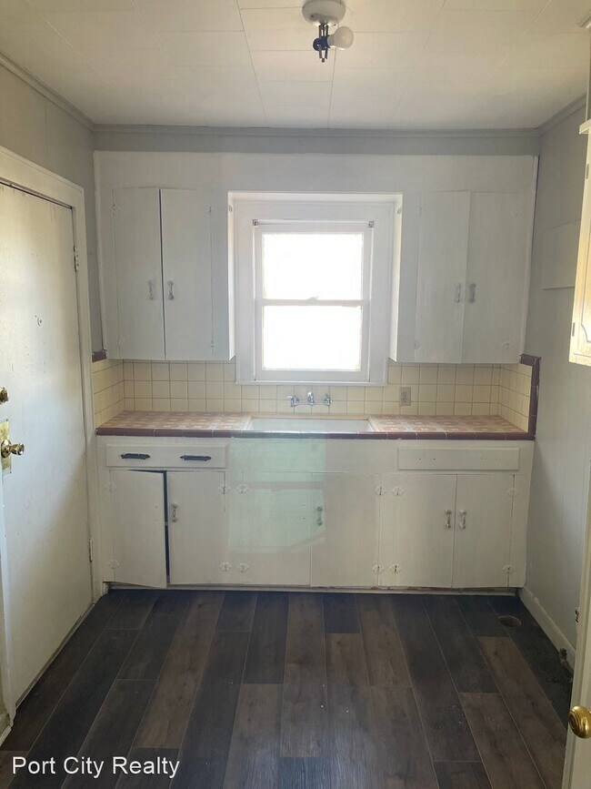 Foto del edificio - 3 br, 2 bath House - 719 Anthony