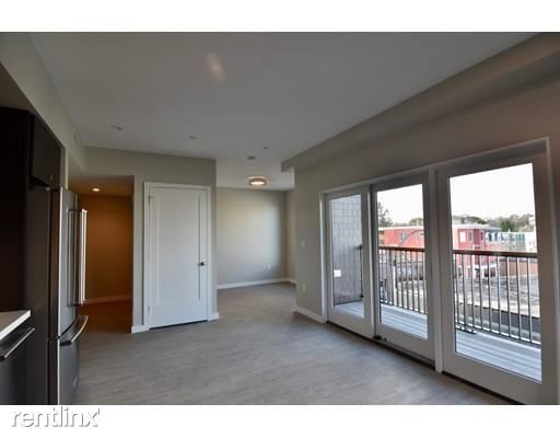 Building Photo - 1 br, 1 bath Condo - 120 Savin Hill Ave