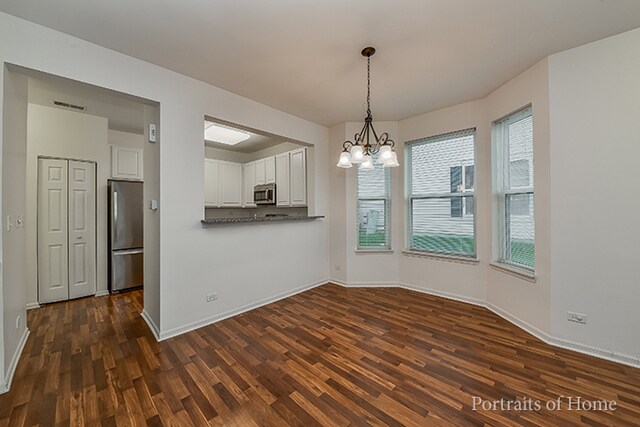Building Photo - 2271 Barrington Dr E