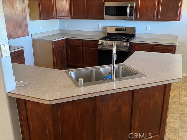 Foto del edificio - 15006 Temecula Rd