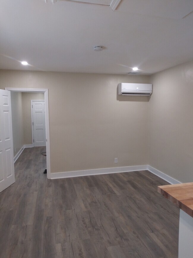 Living Room - 1026 S Clay St