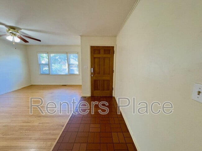 Foto del edificio - 5637 S Yorktown Pl