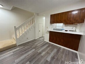 Building Photo - 94-108-108 Anania Dr