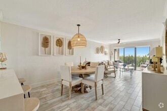Building Photo - 7420 S Ocean Dr