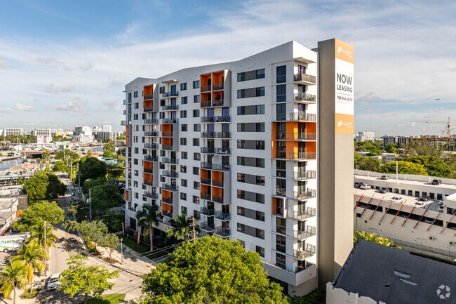 Foto del edificio - Gallery on the River