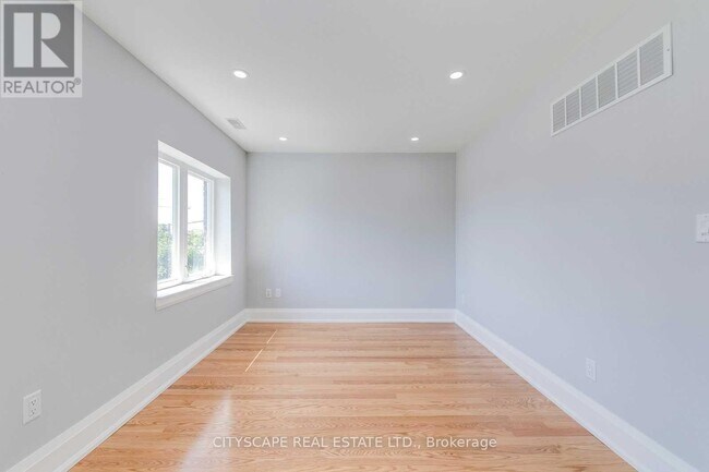 Building Photo - 370 Strathmore Blvd