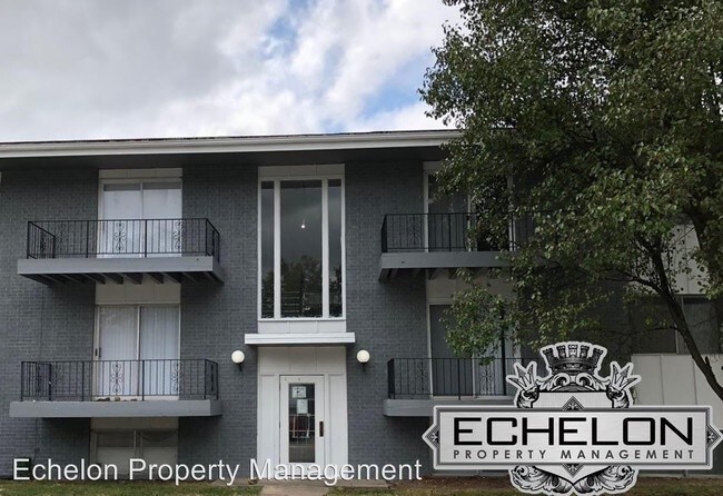 Building Photo - 708 N 13th Terrace