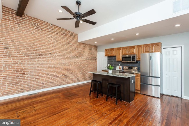 Foto del edificio - 3018 O'Donnell St