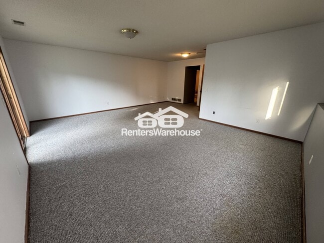 Building Photo - 14778 Endicott Way