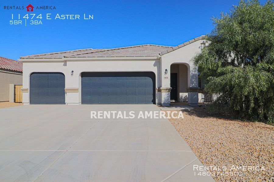 Primary Photo - Fabulous 5 Bedroom Magma Ranch Home W/3-Ca...