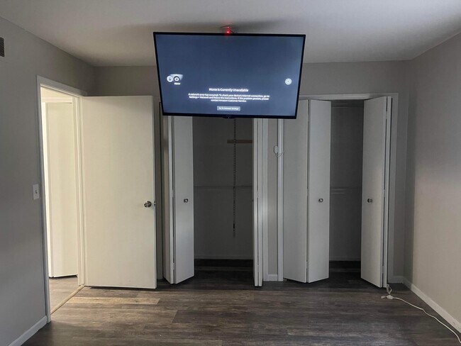Foto del edificio - 43905 Rivergate Dr
