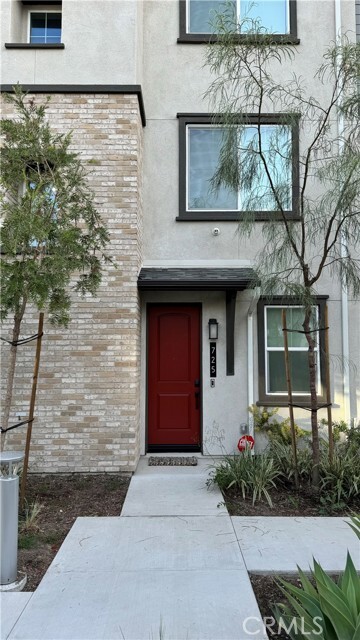 Foto principal - 725 S Mosaic St