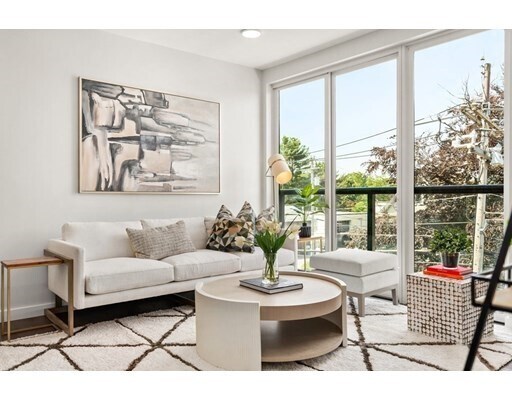 Building Photo - 68 Los Angeles St