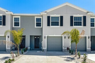 Building Photo - 11856 Mountain Retreat Ln