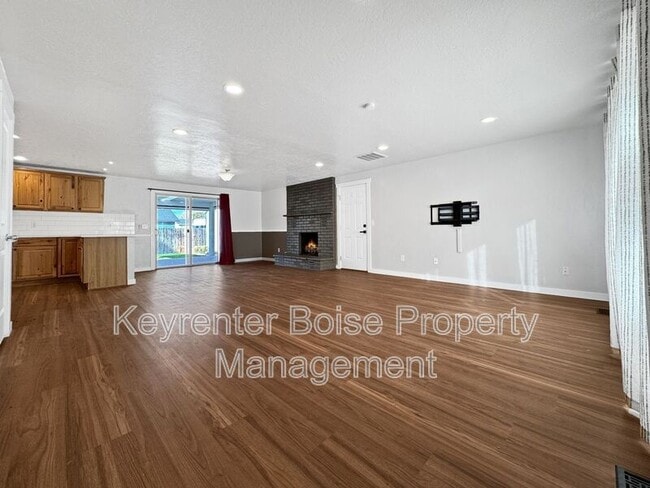 Foto del edificio - 4727 Arrowhead Way